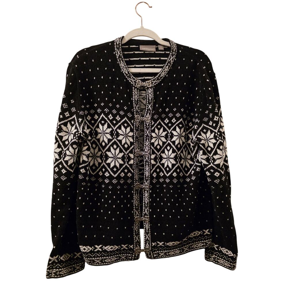 Vtg Croft & Barrow Cardigan Fair Isle Black/White Snowflakes M Metal Clasps M